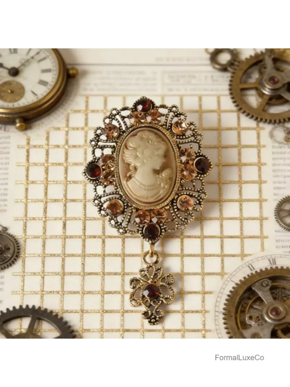 Vintage Cameo Brooch Pin Victorian Lady Portrait Lapel Pin for Dress Suit Hat